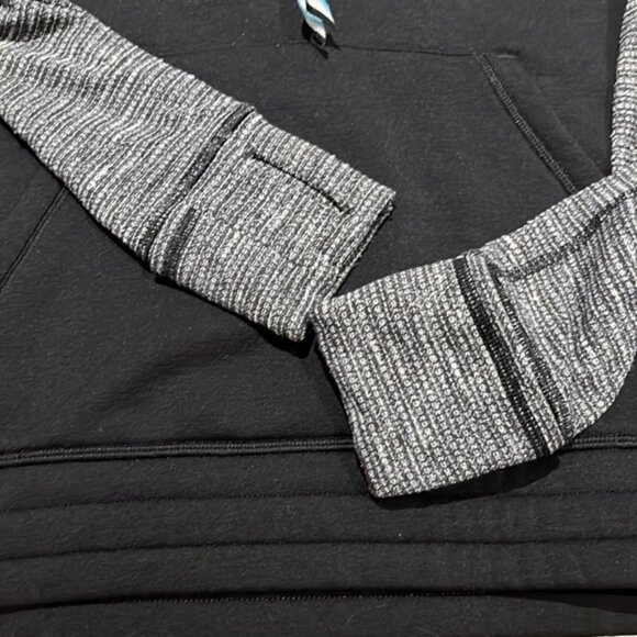 Ivivva black cozy panel neck hoodie grey sleeves - Picture 5 of 11